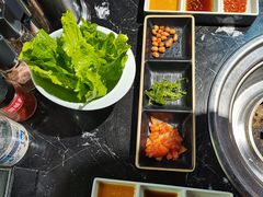 -鹤江桥·红油牛肉粉(SKP店)