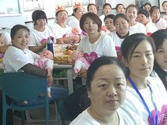 -爱月宝月嫂·育儿嫂(哈尔滨总店)