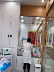 -靓芙泉祛痘.科技美肤连锁
