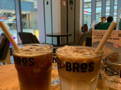 -Moka Bros 摩卡站(西单大悦城店)
