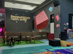 -嗨马乐动室内潮玩运动·团建·轰趴·桌游(南丰汇店)