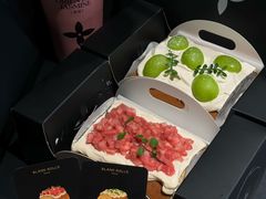 -白蘭BLANK(杭州湖滨银泰in77C区店)