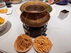 -老阿妈蒙古村(老君堂店)