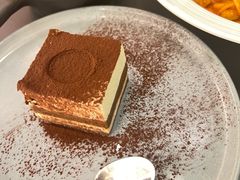 -必胜客(欧亚新生活店)