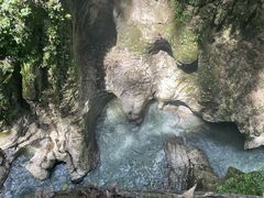 -蝶舞清江·恩施地心谷景区