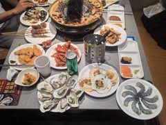 -山焱·炭火自助烤肉(周浦万达店)