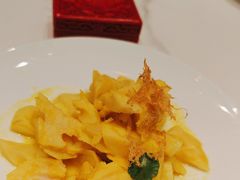 -皇城根·鲁菜济南菜·吊炉烤鸭·炒鸡鱼头(济南旗舰店)