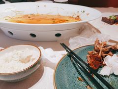 -鸽子侯·家宴·平价海鲜(绿地店)