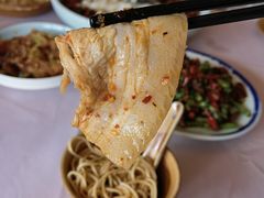 -龙门阵茶屋川菜馆(武康路店)