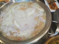 -老来福·非遗酸汤兔(凯旋路店)
