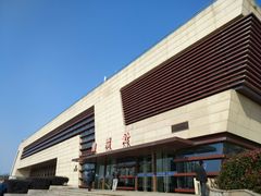 场地-吴淞口国际邮轮码头-停车场