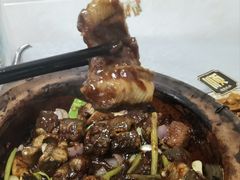 啫啫花鳝-天宝食坊·啫啫煲大排档(西华路店)