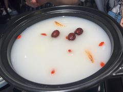 -牛牛和牛海鲜粥底火锅(长虹国际城店)