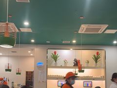 -浪里寻·臻牛养生牛肉火锅(方圆荟店)
