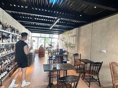 -溪岸路花鸟市场