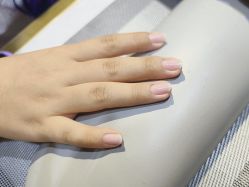 -桃色美甲沙龙