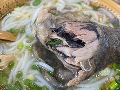 -正宗李家土鸡米线店