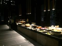 自助取餐区-唐拉雅秀酒店-西锦汇空中BBQ·思创餐厅