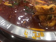 花鲢鱼头-刘胖娃鱼庄·特色肥肠鱼(杨家坪店)