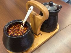 -顺溜·手工刀削面·黑金店(铜锣湾店)