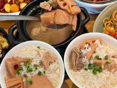 -莲餐厅·湖北菜·潜江小龙虾店(愚园路店)
