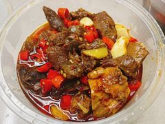 荷包蛋烧牛腩-羊子两室一厅