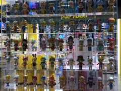 -泡泡玛特POPMART(杭州乐堤港店)
