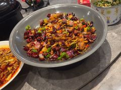 -有红鸡毛店·川菜(建设路店)