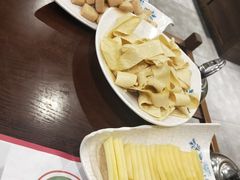 -亿诣蝎府炸酱面羊蝎子火锅(酷车小镇店)