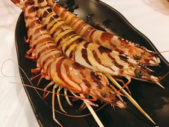 -鲜入围煮花胶鸡海鲜火锅