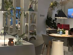 -春树下·树屋花房西餐厅(罍街AS1980店)