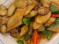 地三鲜-鹤乡东北菜(崮山路店)