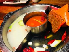 -巴邑火锅(江北万达店)
