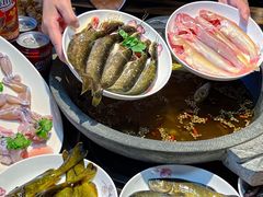 -石锅苗苗鱼(武汉首店)