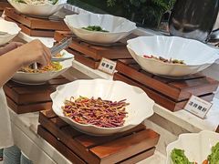 -金滏山烤肉·海鲜·火锅自助餐厅(襄阳万达店)