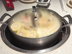 -三人行骨头王火锅(长寿店)