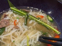 -美奈小馆·越南料理(中航城君尚购物中心店)