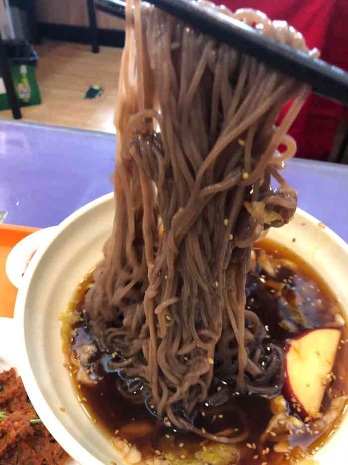 华天延吉餐厅(西四总店)-"这个季节吃延吉冷面也是可以了.天冷,面也.