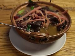 -缘生态云南菜·野生菌庭院餐厅(华侨城店)