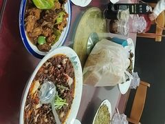 -雪湖煜辰鱼头老店(雪野湖店)