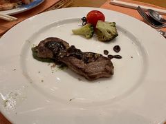 -亚龙湾希尔顿自助餐厅·海鲜·烧烤·沙滩BBQ·现场乐队