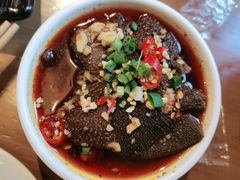 -炉小二铜锅牛蛙•川湘菜(三里屯店)