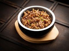 石锅肥牛拌饭-花味·自助烤肉(雨花客厅店)