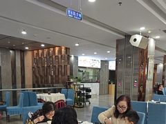 -方鼎食府