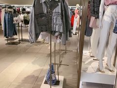 -ZARA(万达广场二七店)