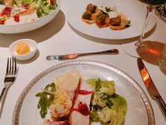 -Mogul Eatery·大亨餐酒馆
