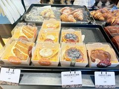 -OUR Bakery(中海环宇荟店)