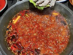 -沸炉重庆老火锅(军事博物馆店)