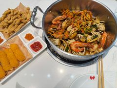 -七欣天香辣蟹火锅(无锡金太湖国际城店)