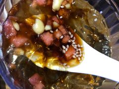 -三人行骨头王火锅(长寿店)
